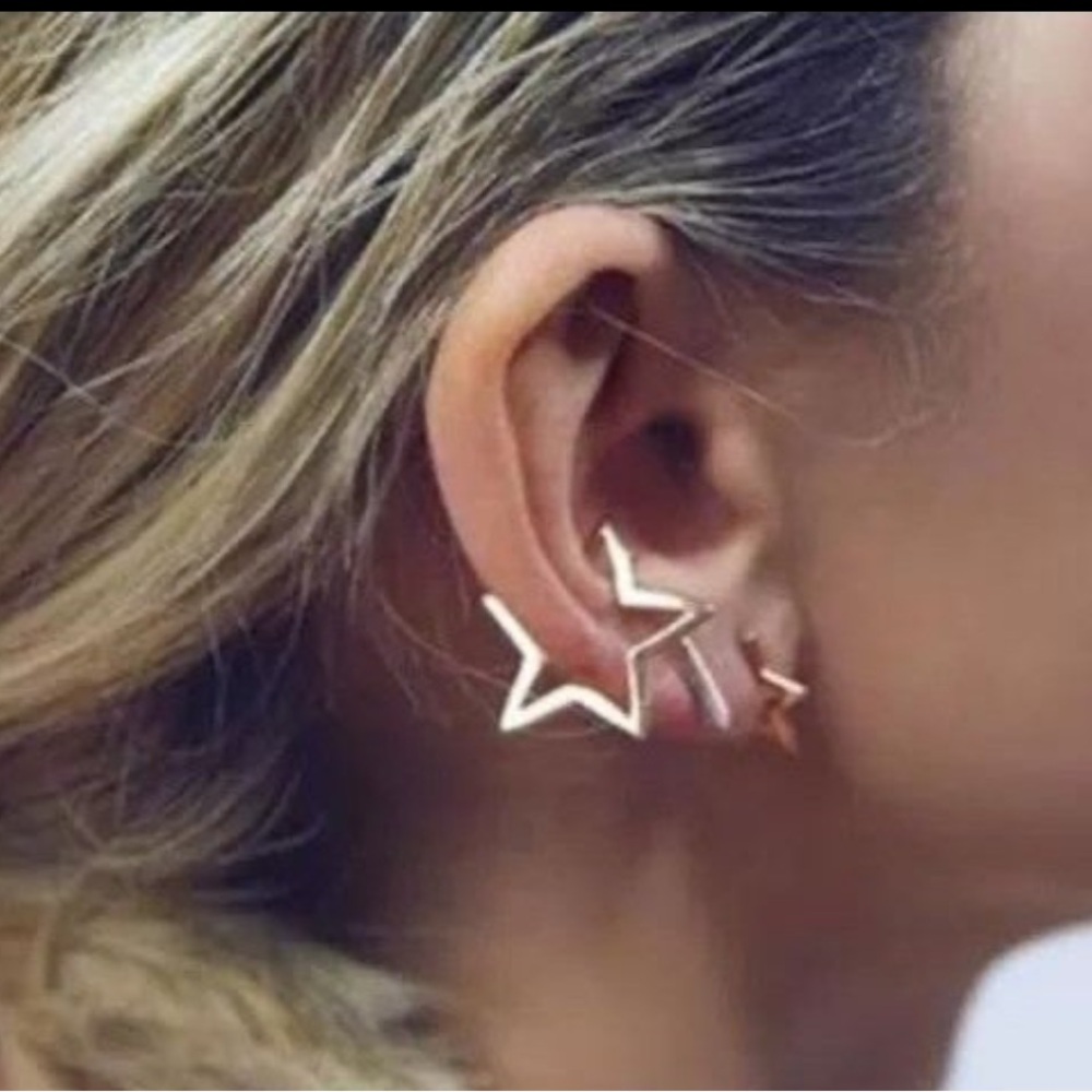 Gold Star Ear Cuff